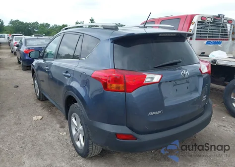 2014 Toyota Rav4 Xle z USA, uszkodzony, nr VIN 2T3RFREVXEW175762